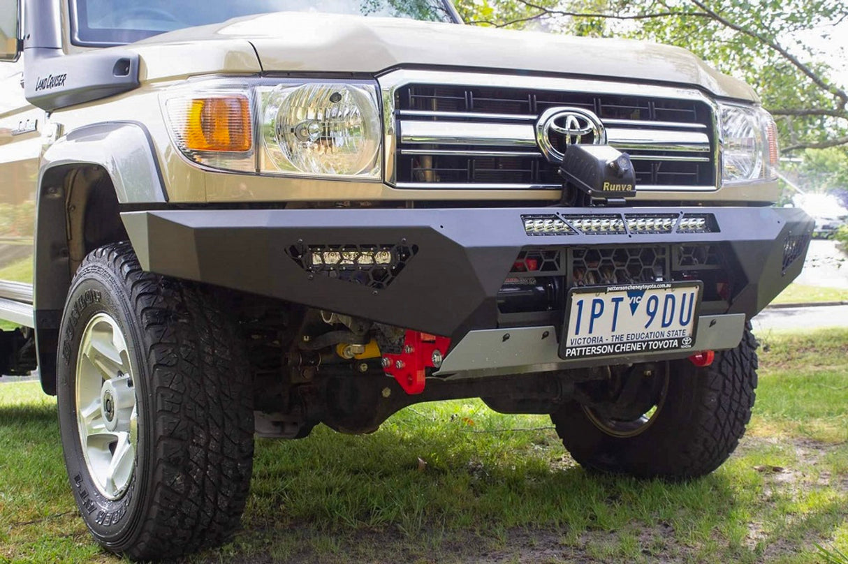 Predator Bull bar, Suitable for Toyota Land Cruiser 76, 78, 79 Series, 2007-2023