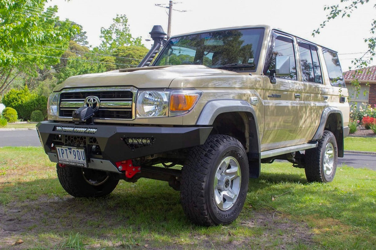 Predator Bull bar, Suitable for Toyota Land Cruiser 76, 78, 79 Series, 2007-2023