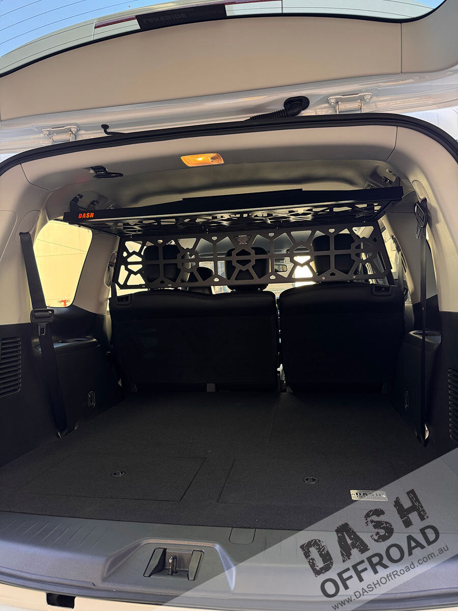 DASH Soft luggage shelf with integrated light