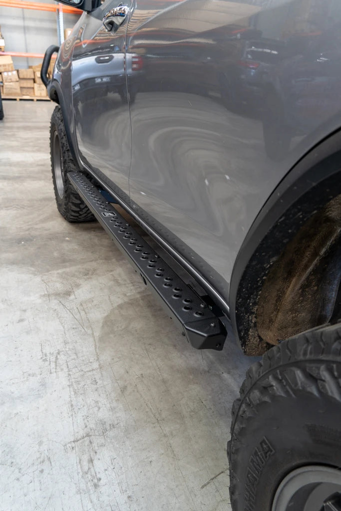 Rock Sliders, Suitable for Toyota Fortuner N160, 2015 on