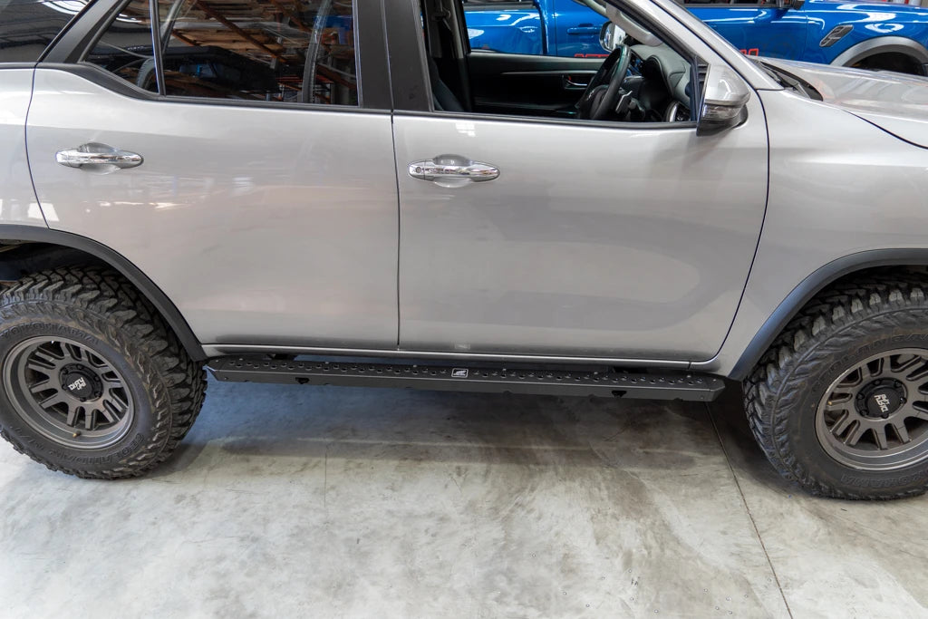 Rock Sliders, Suitable for Toyota Fortuner N160, 2015 on