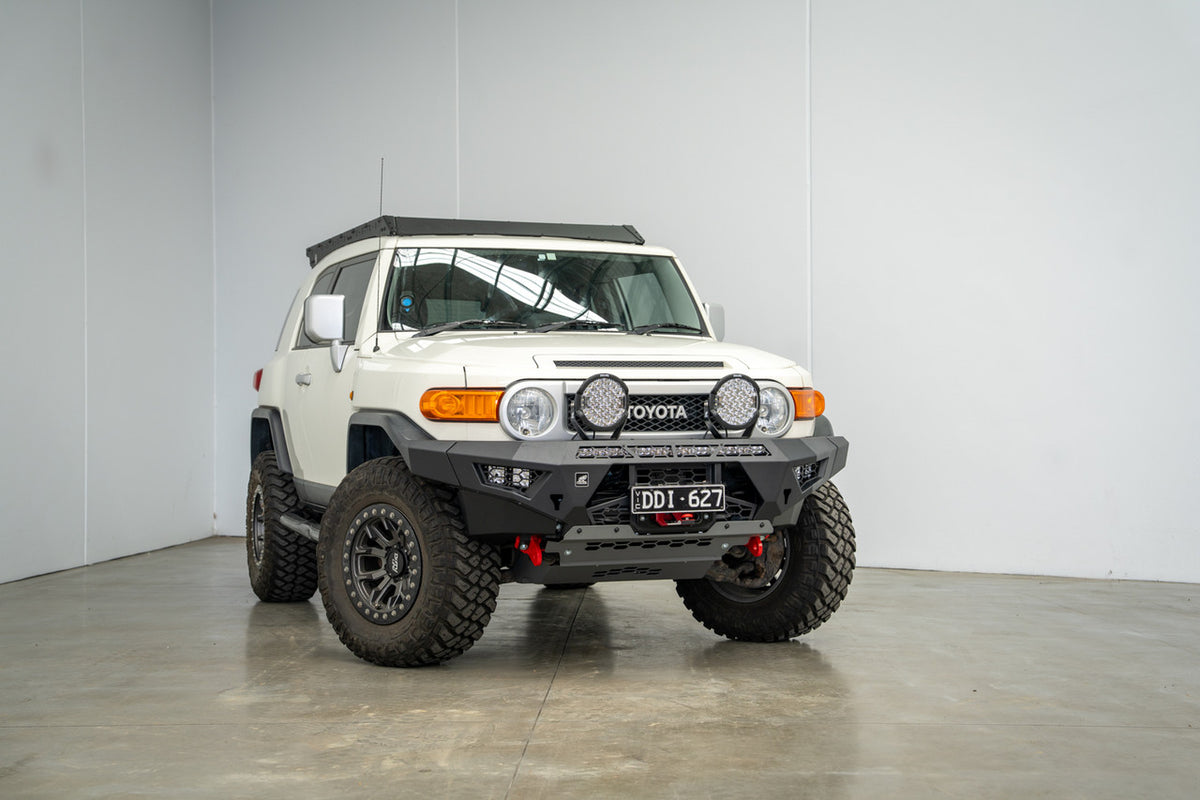 Predator bull bar to suit, Toyota FJ Cruiser 2011-2016