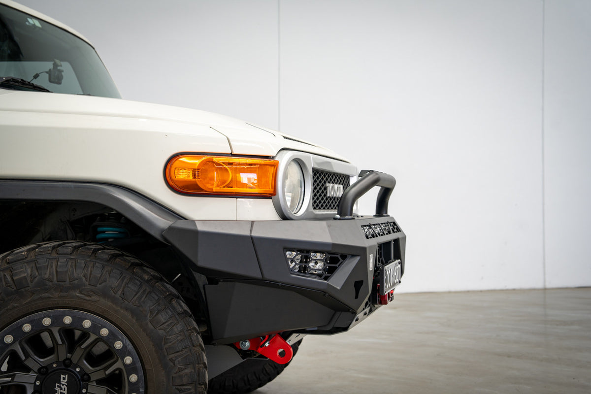 Predator bull bar to suit, Toyota FJ Cruiser 2011-2016
