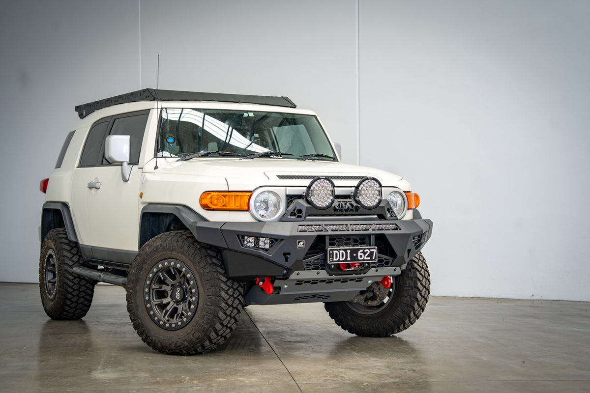 Predator bull bar to suit, Toyota FJ Cruiser 2011-2016