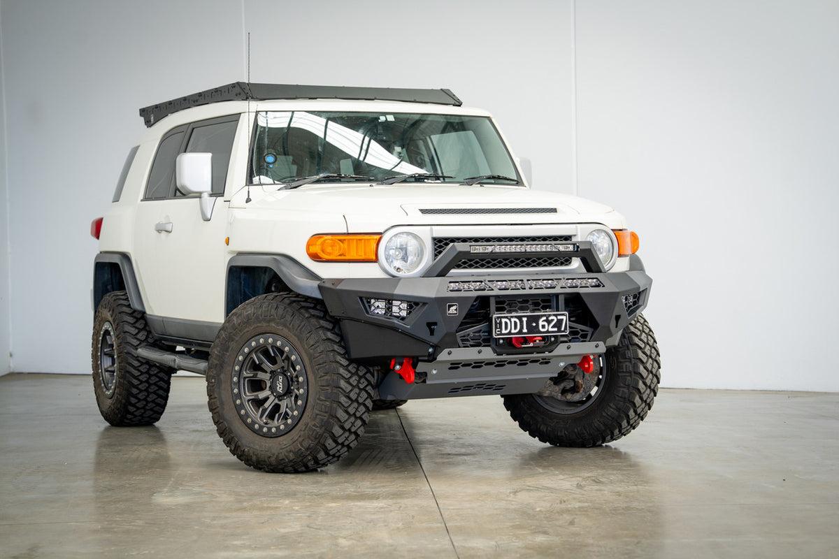 Predator bull bar to suit, Toyota FJ Cruiser 2011-2016