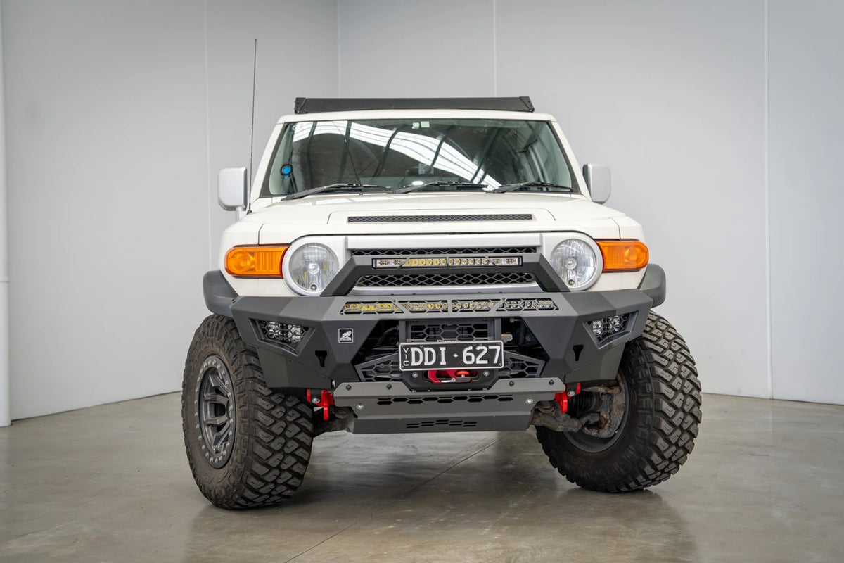 Predator bull bar to suit, Toyota FJ Cruiser 2011-2016