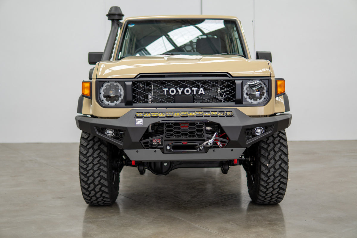 Predator Bull bar, Suitable for Toyota Land Cruiser (facelift) 76, 78, 79 Dual Cab, 2024 on