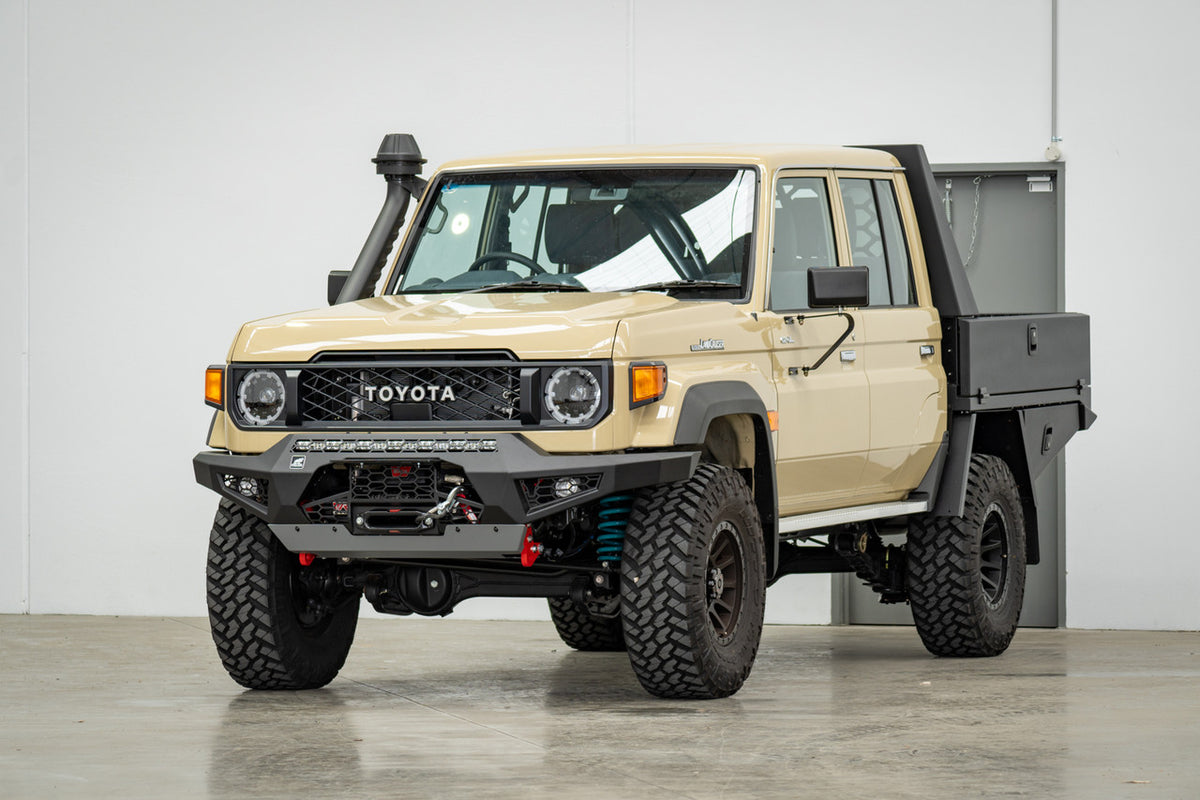 Predator Bull bar, Suitable for Toyota Land Cruiser (facelift) 76, 78, 79 Dual Cab, 2024 on