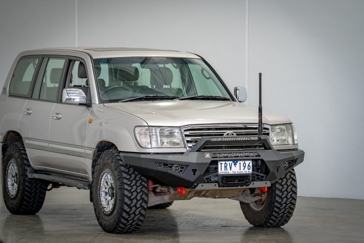 Predator bull bar to suit, Landcruiser 100 series 1998-2007