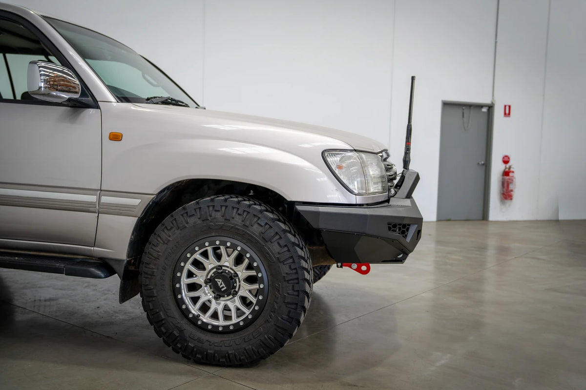 Predator bull bar to suit, Landcruiser 100 series 1998-2007