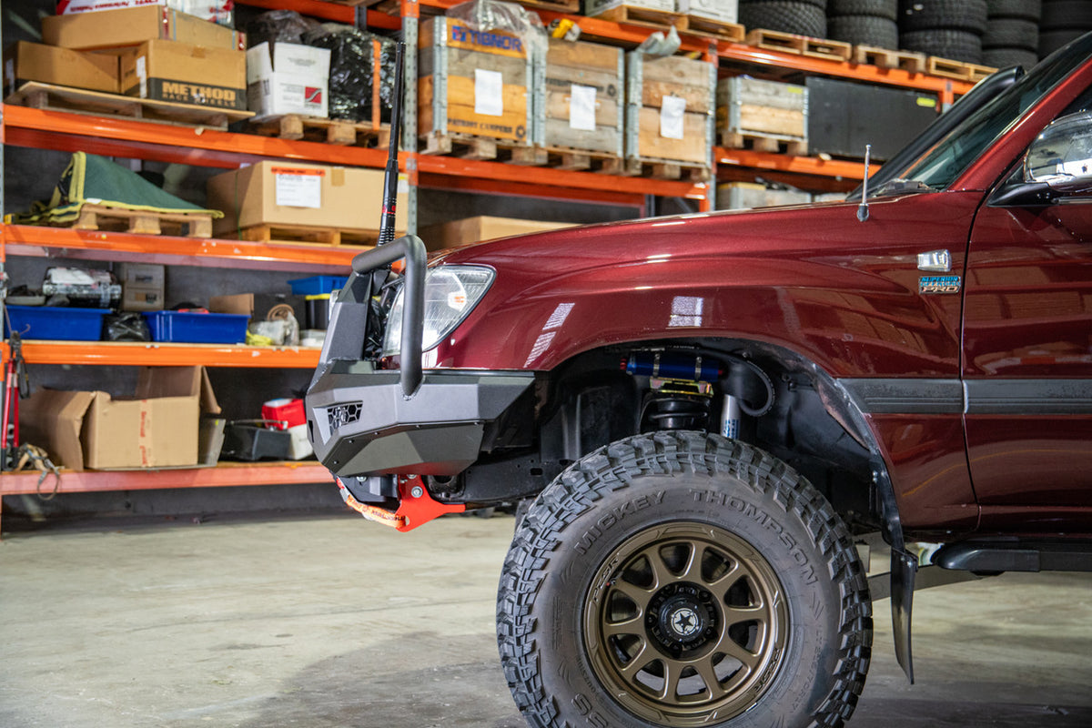 Toro bull bar to suit, Landcruiser 105 series 1998-2007