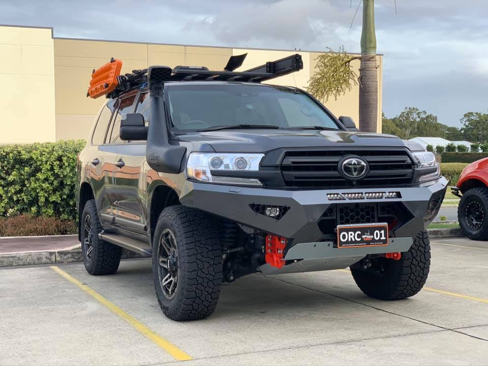 Predator Bull bar, To suit Toyota Land Cruiser 200 Series, 2015-2021