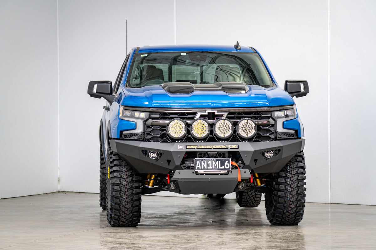 Predator bar for Chevrolet Silverado 1500 MY23, 2023