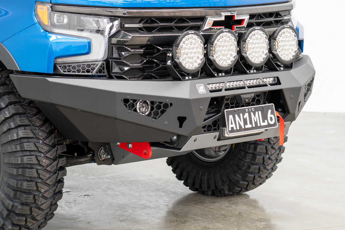 Predator bar for Chevrolet Silverado 1500 MY23, 2023