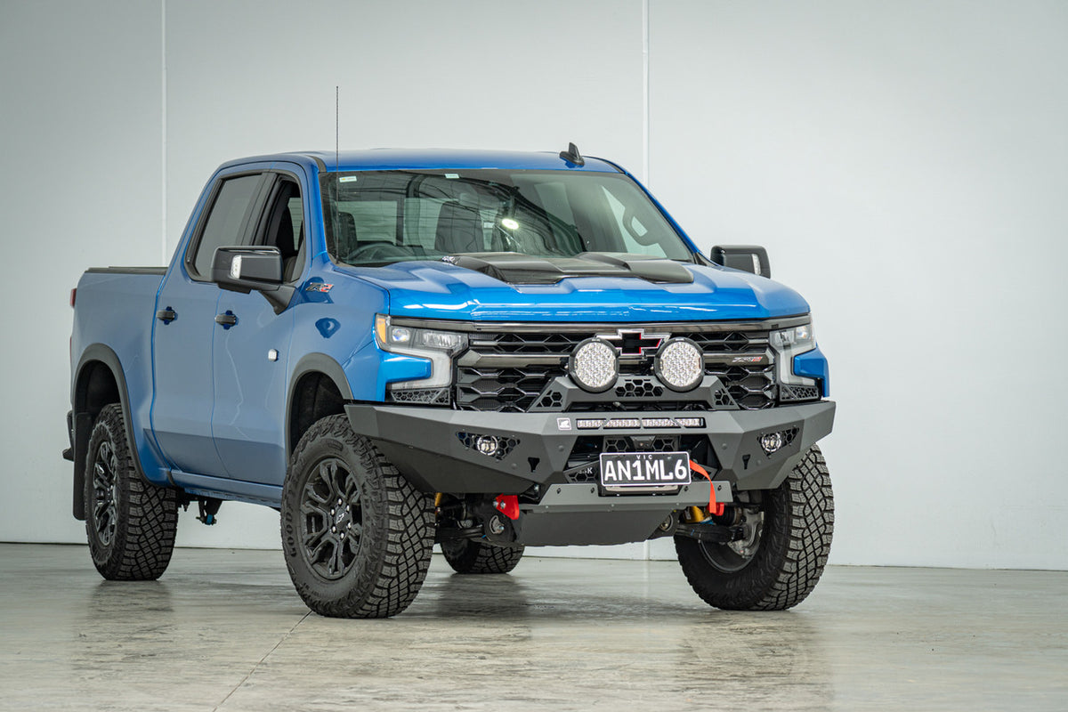 Predator bar for Chevrolet Silverado 1500 MY23, 2023