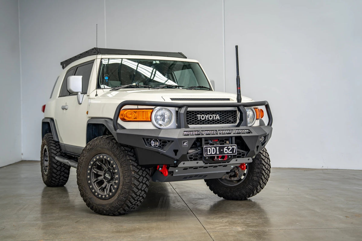 Toro bull bar to suit, Toyota Fj Cruiser, 2011-2016