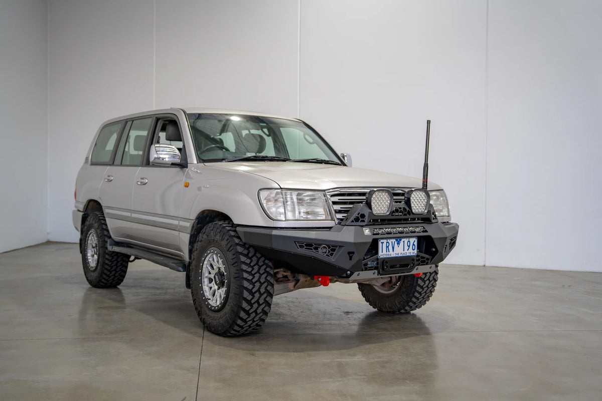 Predator bull bar to suit, Landcruiser 100 series 1998-2007