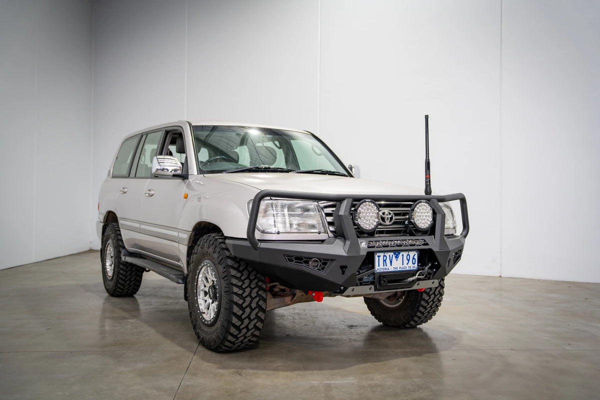 Toro bull bar to suit, Landcruiser 100 series 1998-2007