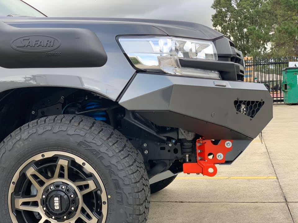 Predator Bull bar, To suit Toyota Land Cruiser 200 Series, 2015-2021