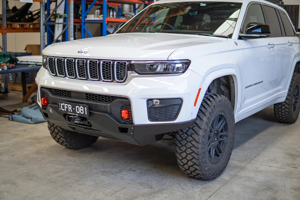 Pre Runner, Steel front bumper WL and L Grand Cherokee 2022 to current Overland Only