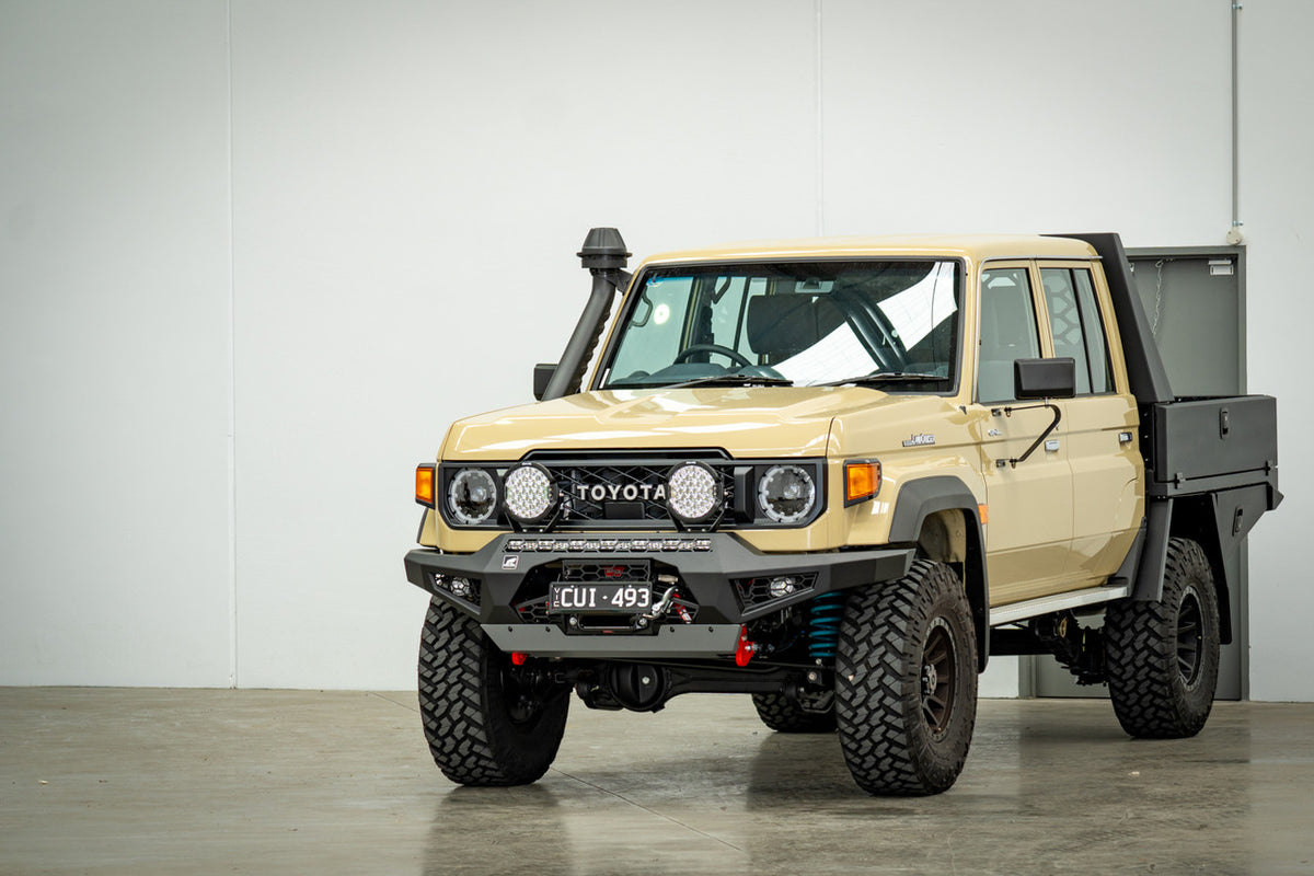 Predator Bull bar, Suitable for Toyota Land Cruiser (facelift) 76, 78, 79 Dual Cab, 2024 on