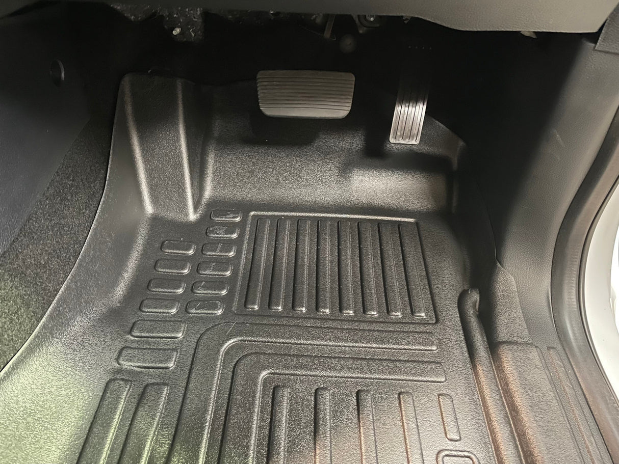 Deep Dish Floor matts to suit Toyota Land Cruiser 300 Series, 2021 on