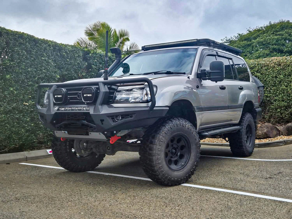 Toro bull bar to suit, Landcruiser 105 series 1998-2007