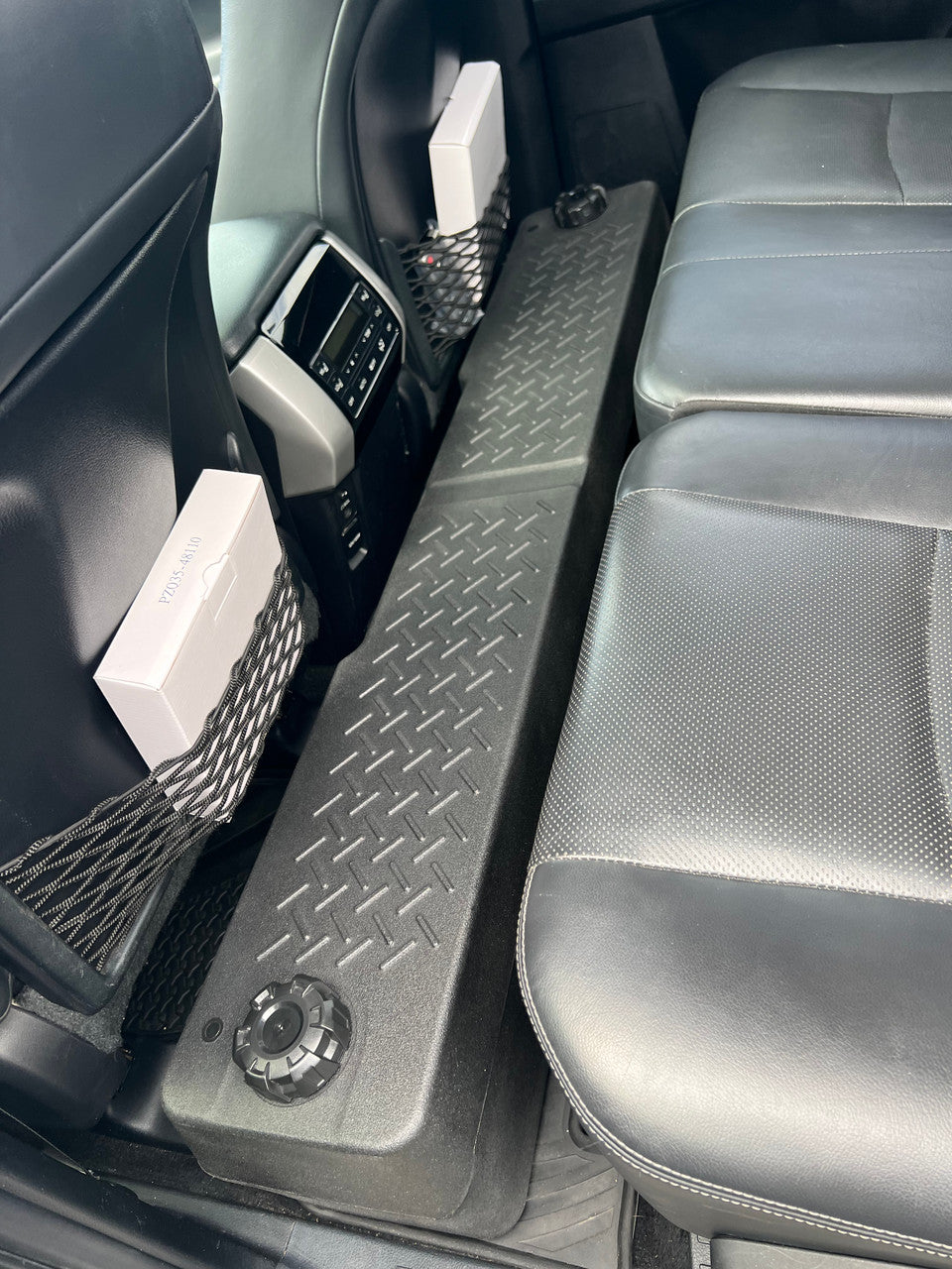 PAK Offroad Footwell wWatertank, Universal Fit