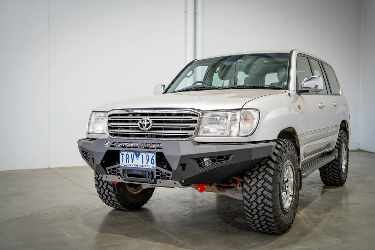 Predator bull bar to suit, Landcruiser 100 series 1998-2007