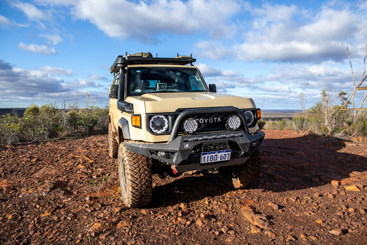 Predator Bull bar, Suitable for Toyota Land Cruiser (facelift) 76, 78, 79 Dual Cab, 2024 on