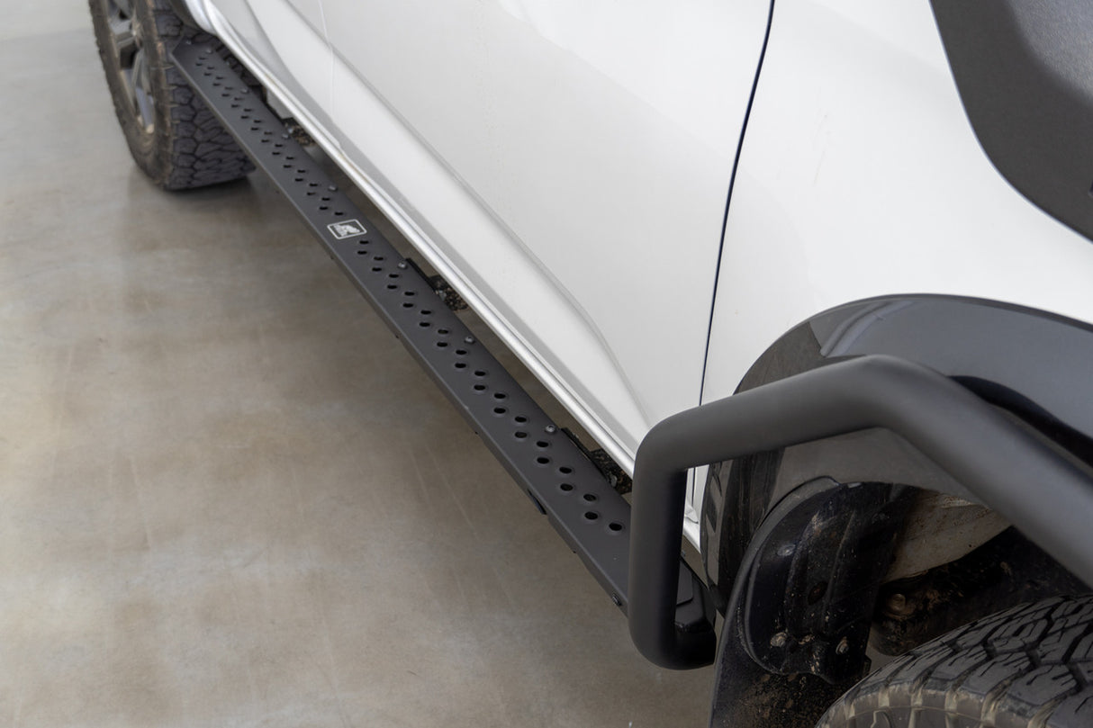 Rock Sliders with Brush Rails to suit Isuzu Dmax MY21 +