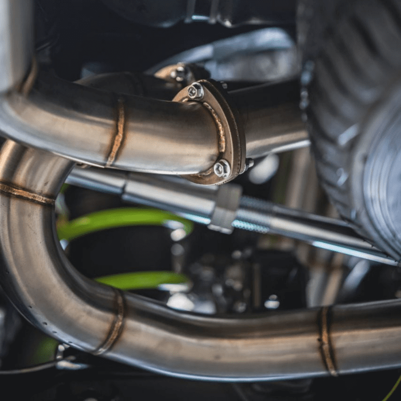 Twin Exit Exhaust HS8138XSS-Twin: Superior Dual Exhaust Performance