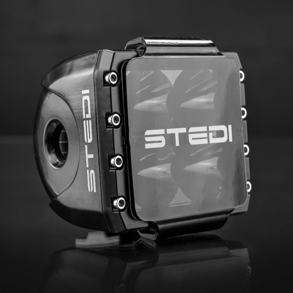 STEDI C-4 BLACK EDITION LED LIGHT CUBE | Diffuse, Flood or Spot