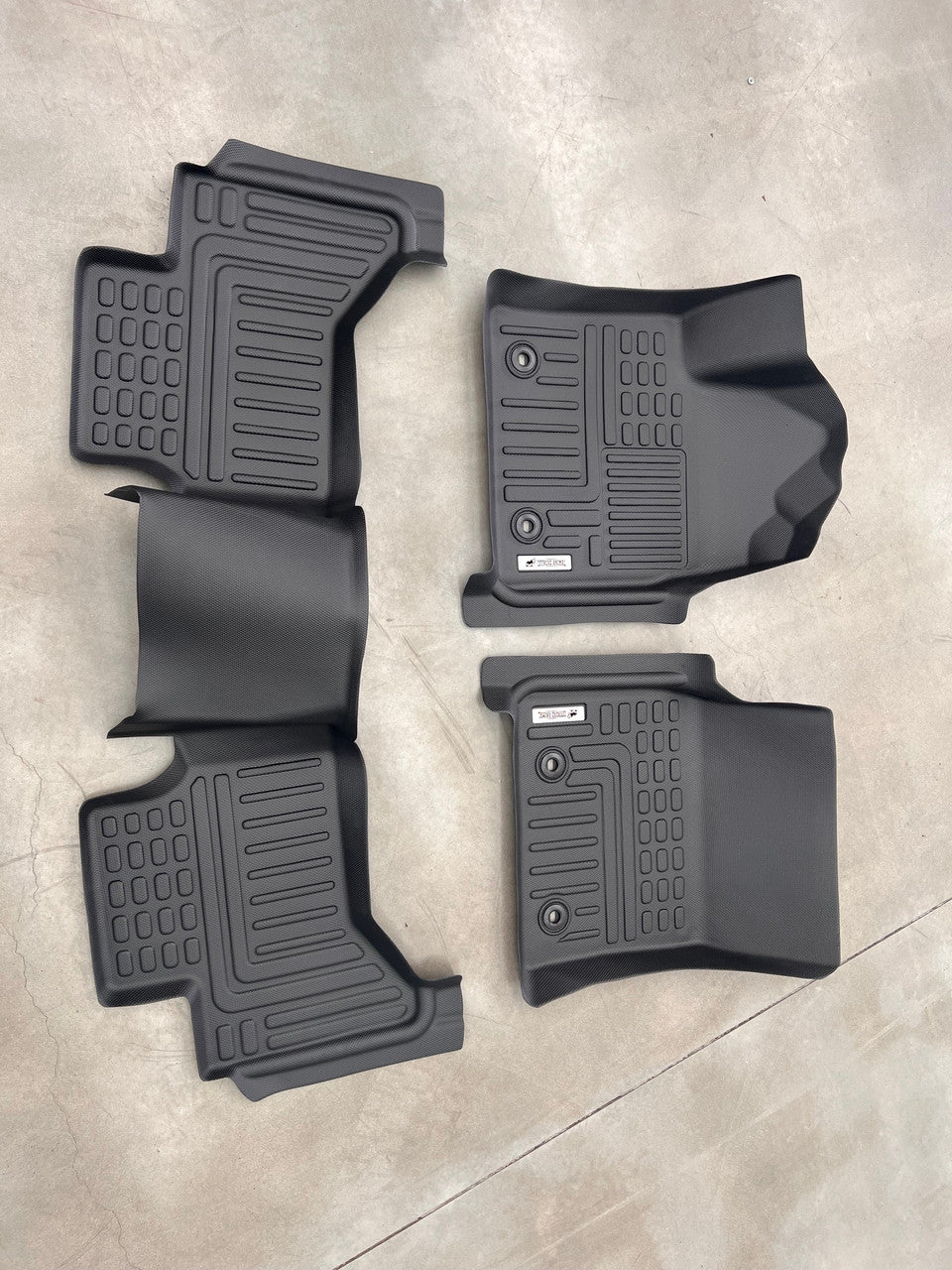 Deep Dish Floor matts to suit Toyota Land Cruiser 300 Series, 2021 on