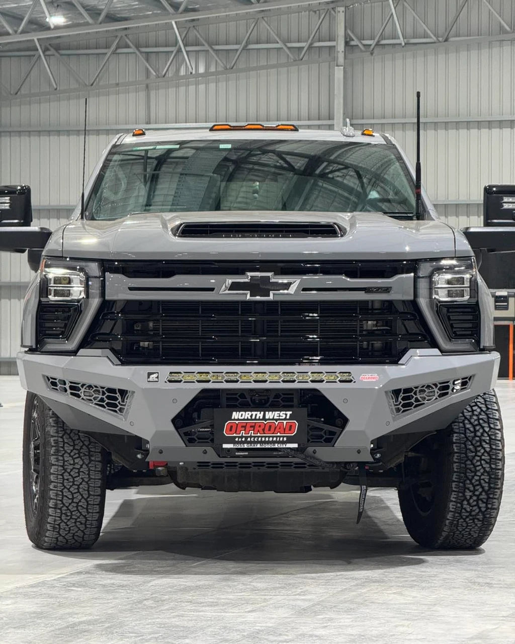 Predator bar for Chevrolet Silverado 2500 MY24, 2024 on