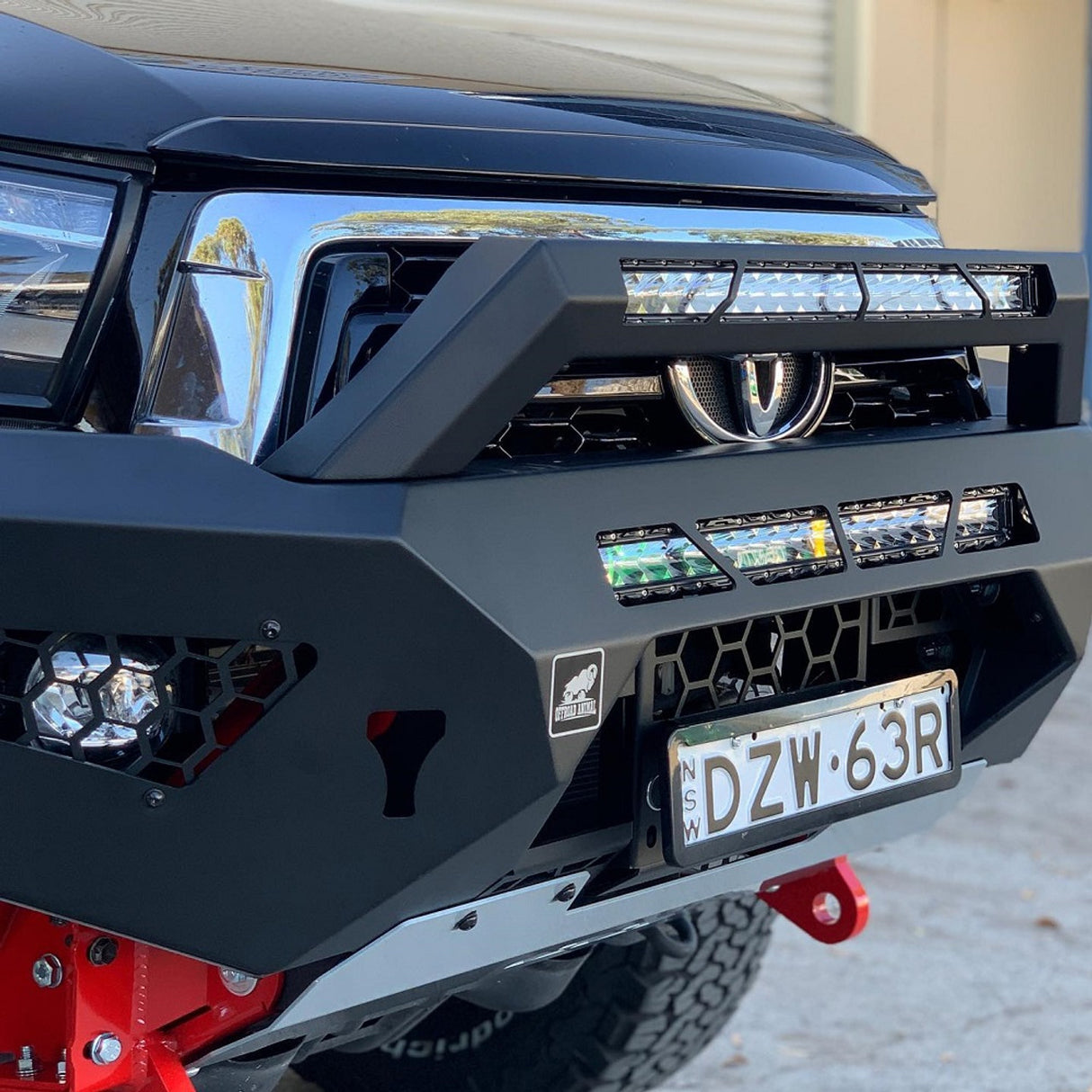 Predator Bull bar, Suitable for Toyota Hilux N80, 2015 -202