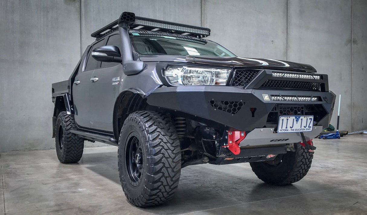 Predator Bull bar, Suitable for Toyota Hilux N80, 2015 -202